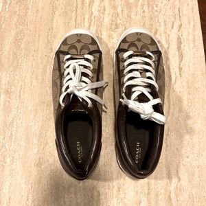 Coach Francesca Tennis/ Brown Signature Logo Sneakers Women’s 10